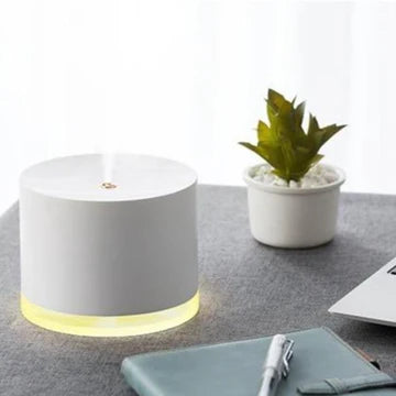 Elegante luchtbevochtiger met lamp